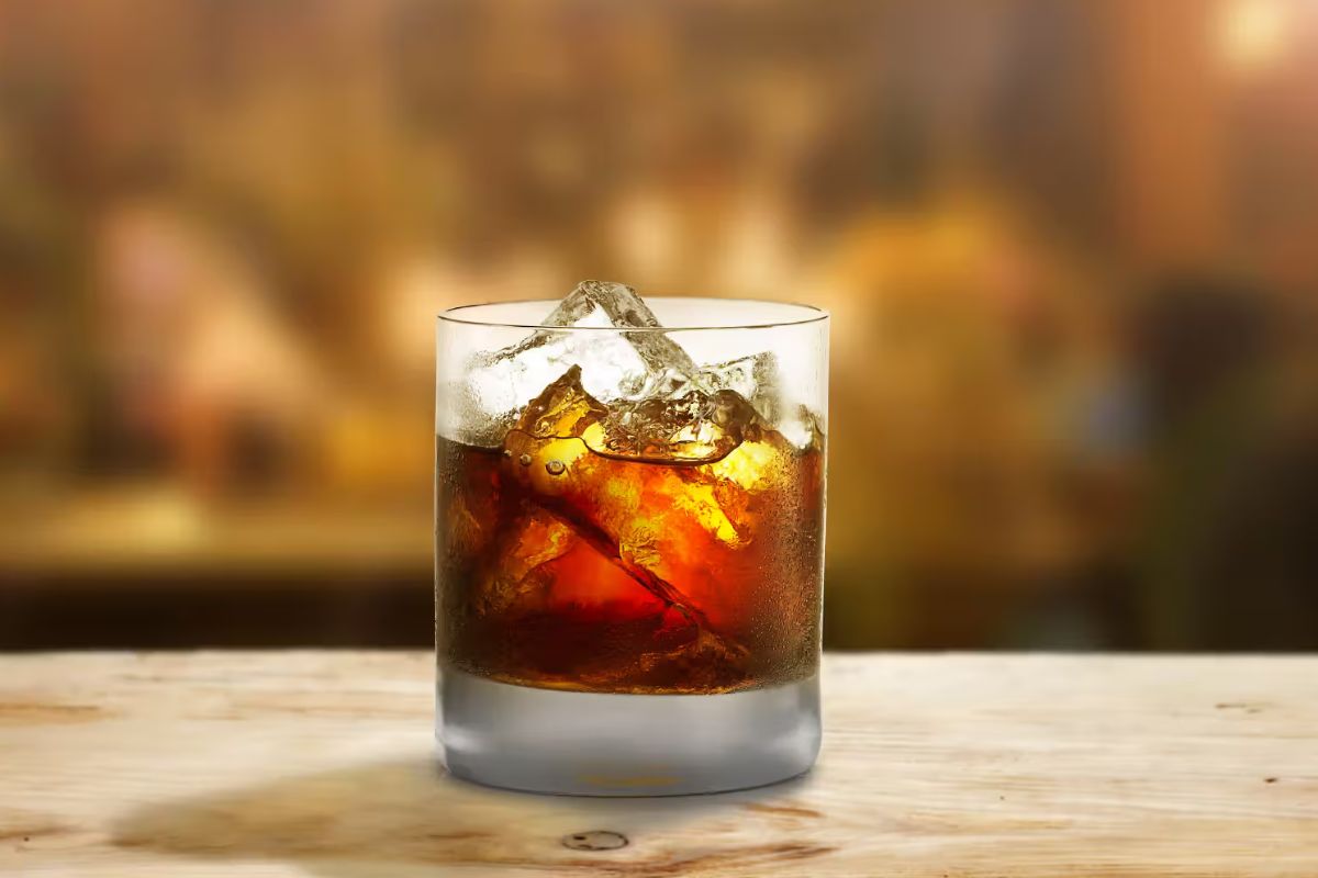 black-russian-cocktail-recipe
