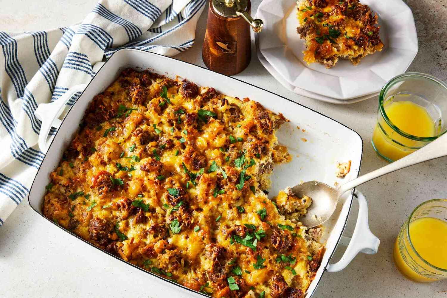sausage-hashbrown-breakfast-casserole-recipe