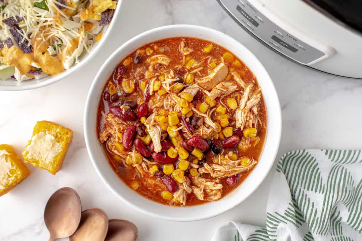 slow-cooker-chicken-taco-soup-recipe